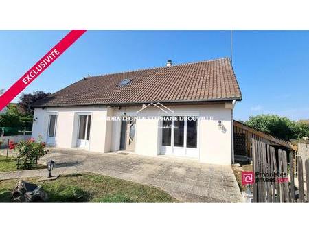 charmante maison de 90 m2  5 pièces  3 chambres  proche maintenon et jouy. ref annonce : 3