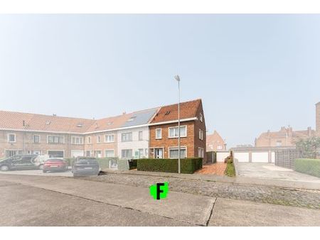 huis te koop in zeebrugge met 4 slaapkamers