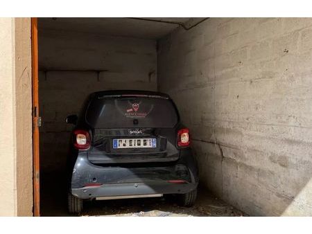 location garage 15 m² lyon 4 (69004)