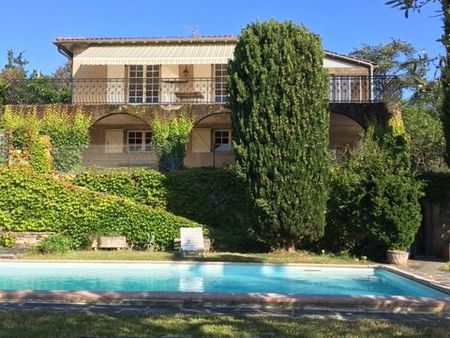 loue maison meublée à castres 4 chambres