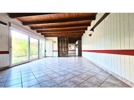 vente immeuble à landévant (56690) : à vendre / 450m² landévant