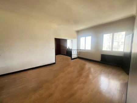 appartement t5 - 130m² (146m² total) - centre-ville de caen