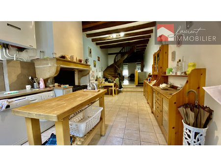 appartement triplex 148 m2 à acheter 215000 eur au coeur de to