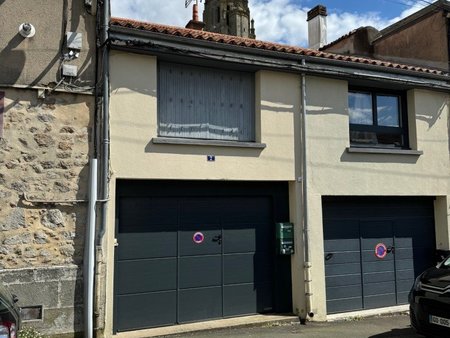 vente immeuble de 424 m² à bressuire (79300)