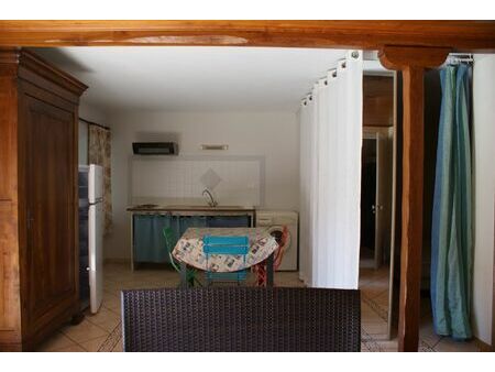 appartement rez-de-chaussée meublé