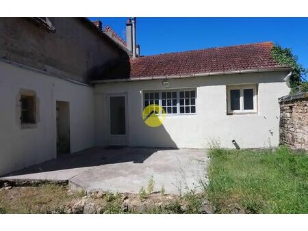 vente maison 4 pièces 98 m² saint-amand-montrond (18200)