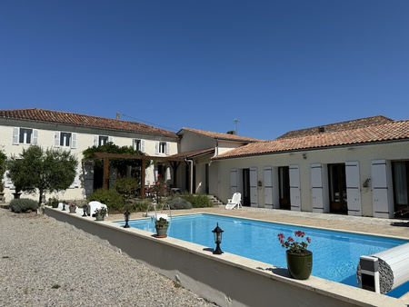 maison 8 pièces - 286m² - brossac