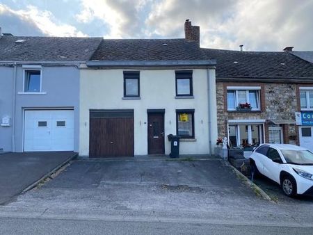 maison 2 chambres avec garage et jardin