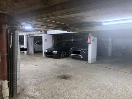 parking 10 5 m2 gambetta