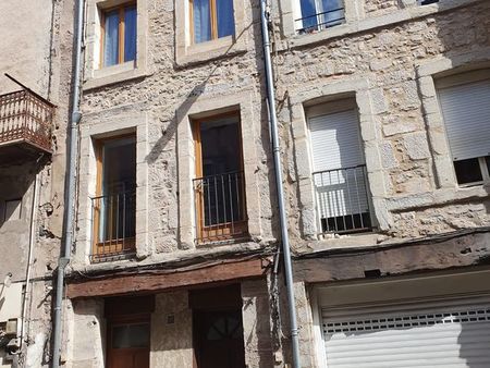 vends maison proche centre ville saint-affrique  divisée en 2 appartements