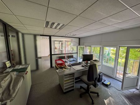 bureaux 319 m² besançon