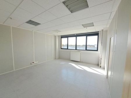 bureau de 64m² à louer city parc pontarlier