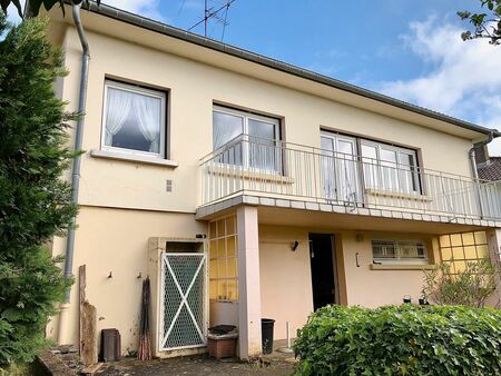 mondelange: rare maison individuelle sur sous-sol complet . 3 chambres + 1 bureau . garage