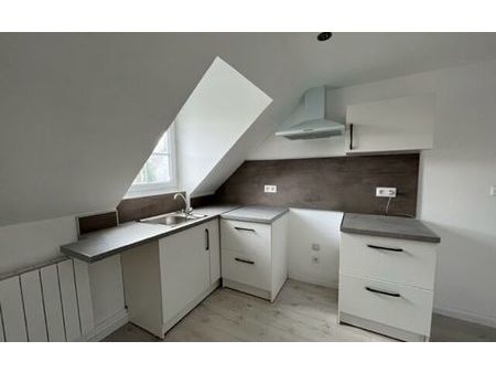 location appartement  90 m² t-2 à longueil-annel  750 €