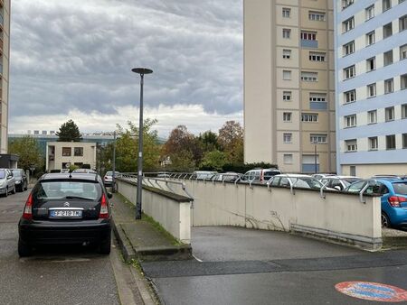 parking/box 20 m² strasbourg