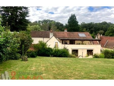 vente maison 9 pièces 327 m² vézelay (89450)