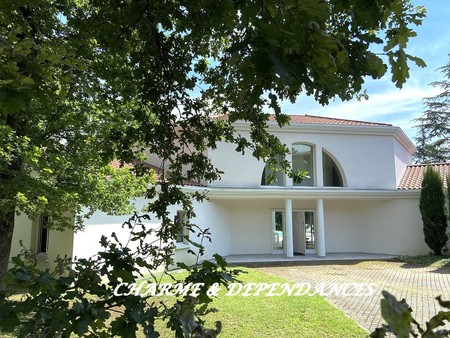 maison contemporaine à vendre à écully