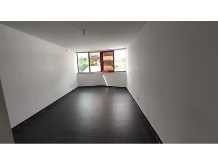 studio de 29 m² à vendre au tampon - idéal investisseur - 80 000€ hai