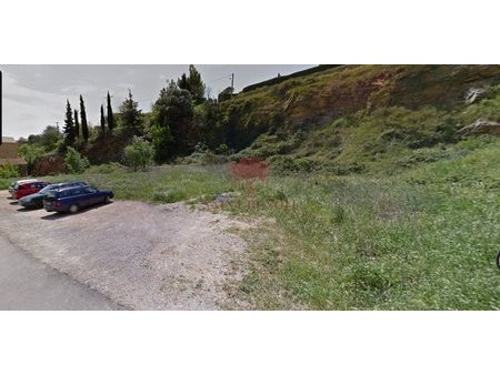 a vendre terrain constructible à nebian