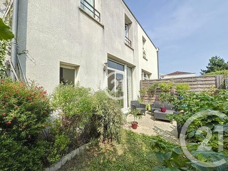 maison à vendre - 4 pièces - 84 39 m2 - montreuil - 93 - ile-de-france