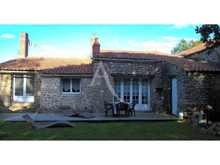 vente maison à saint-avaugourd-des-landes (85540) : à vendre / 108m² saint-avaugourd-des-l