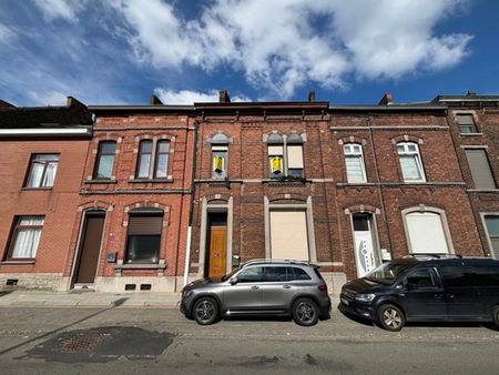 très belle maison bourgeoise avec jardin