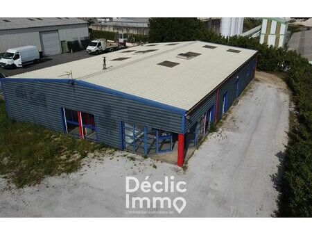 location commerce 392 m² puymoyen (16400)