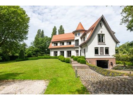 villa spacieuse avec jardin xl et terrain à bâtir