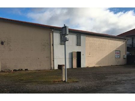 hangar à louer