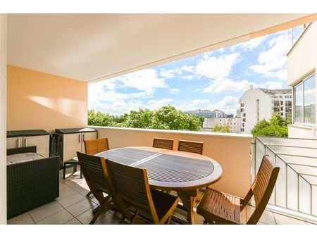 f4 91m² 3 min rer balcon de 13m²