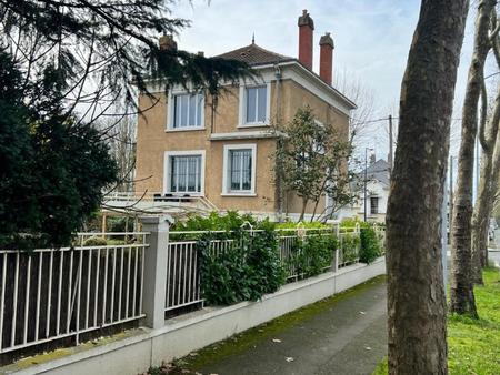 angers belle demeure familiale  villa ancienne avec terrain de 310m2