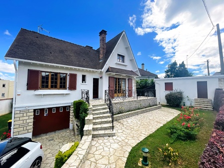 maison 7 pièces - 172 m²