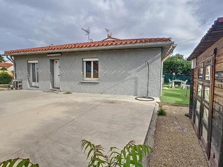 maison plain pied avec 3 chambres