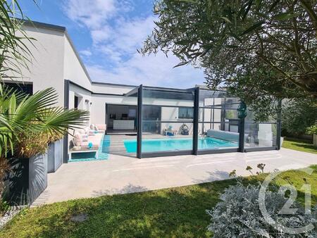 vente maison piscine à saint-germain-sur-ay (50430) : à vendre piscine / 142m² saint-germa