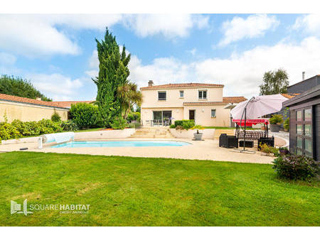 vente maison piscine au loroux-bottereau (44430) : à vendre piscine / 137m² le loroux-bott