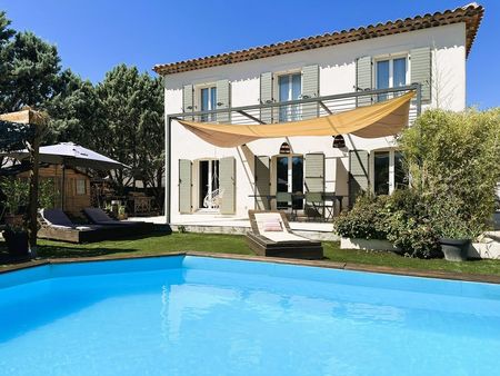 superbe villa t5 de style bastide contemporaine