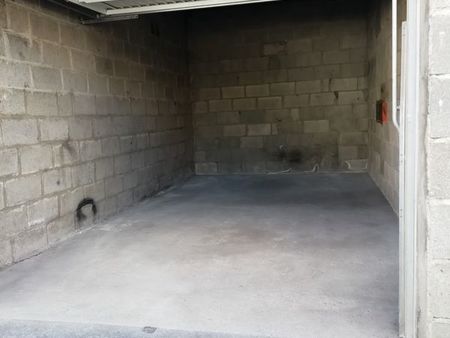 a louer box garage