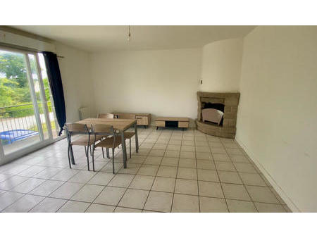 location appartement 2 pièces meublé à ménéac (56490) : à louer 2 pièces meublé / 56m² mén