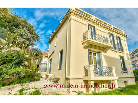 vente maison 10 pièces 220 m² nice (06200)