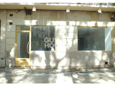 local commercial avignon intra muros 80 m2