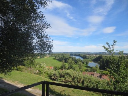 dpt lot et garonne (47)  à 20mn d'agen  1h de bordeaux  1h20 de toulouse