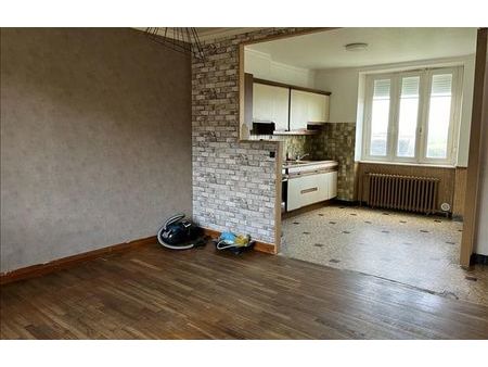 vente maison 5 pièces 89 m² pont-de-buis-lès-quimerch (29590)