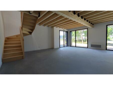 location d'entrepôt de 266 m² à pornichet - 44380