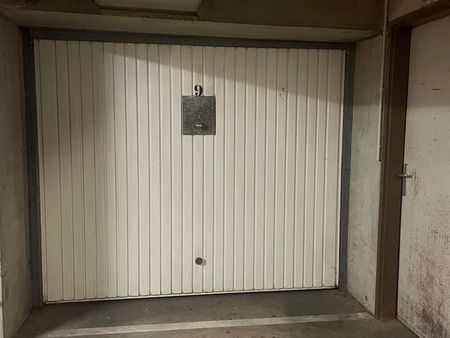 parking à louer - 14 m2 - montpellier - 34 - languedoc-roussillon