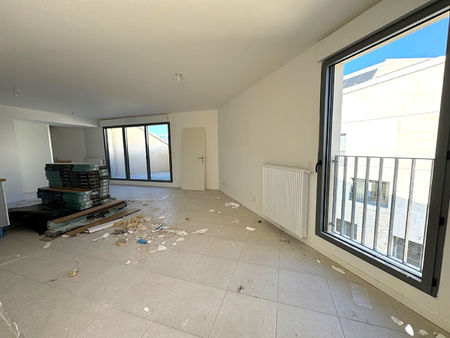 appartement 5 pièce(s) 123 m2