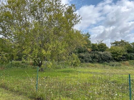 à vendre terrain à bâtir de 500m2 pacy sur eure