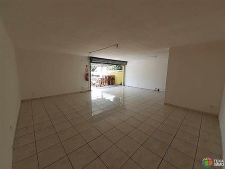 local commercial 56 m²