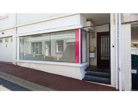 local commercial 22 m²