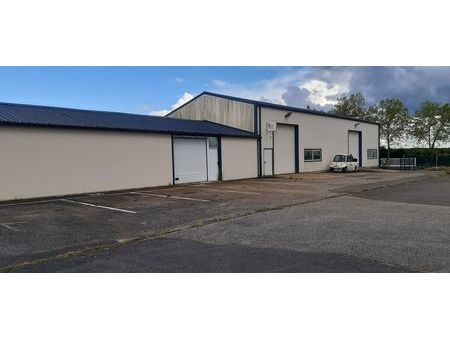 location local industriel ou commercial 500m² ( divisible) amboise