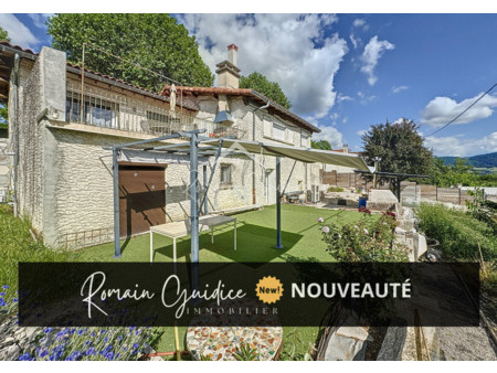 maison type 5 de 142 m² sur son terrain de 969 m²